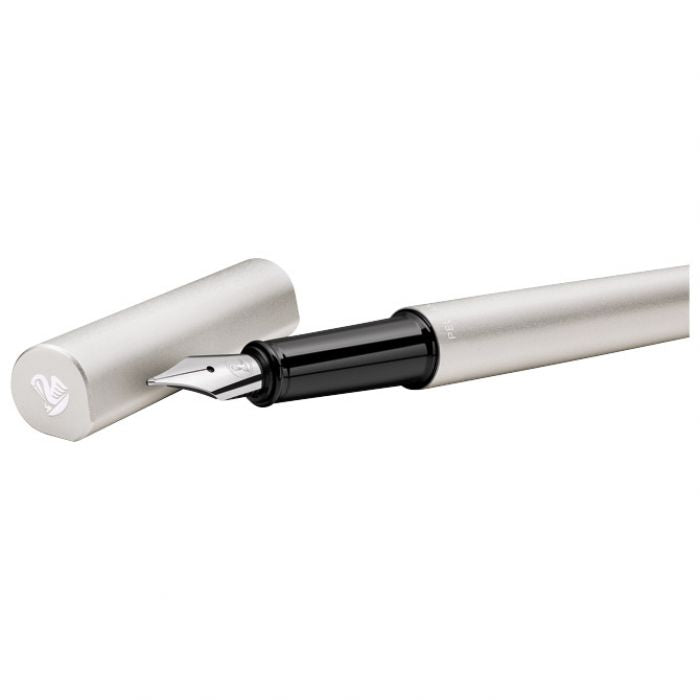 NALIVPERO INEO ELEMENTS PELIKAN 823647 (400191375) SREBRNA