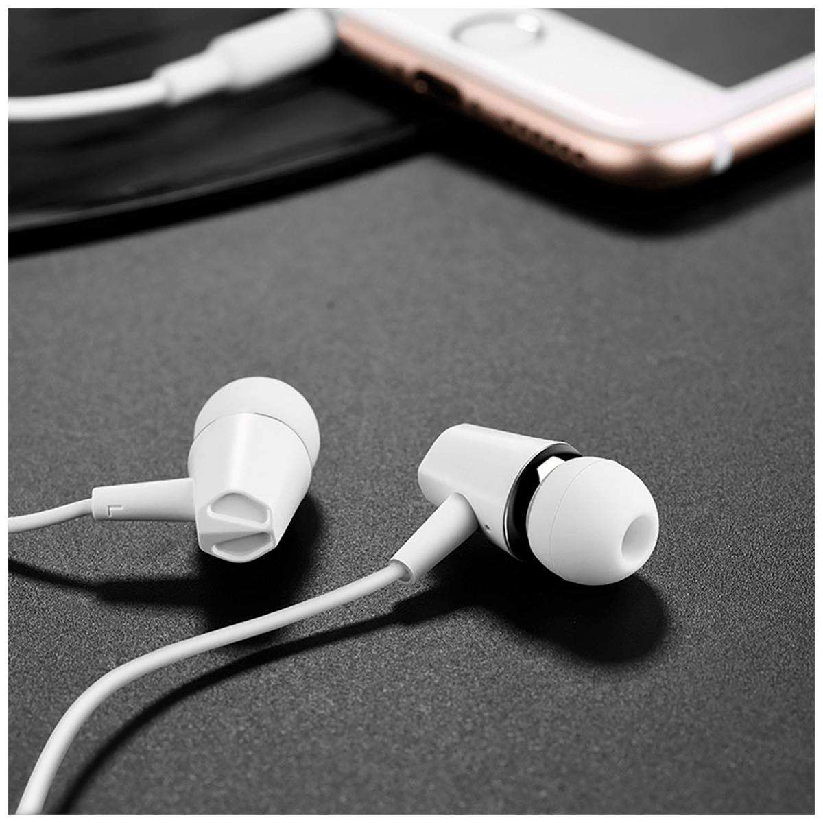 hoco. Slušalice sa mikrofonom, 3.5 mm,dužina kabela 1.2 met,bijela - M55 Memory sound White