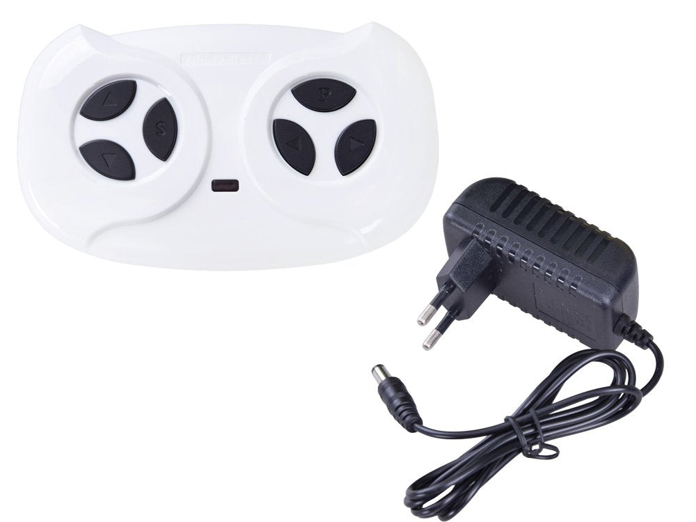 Zeleni traktor s prikolicom AKU