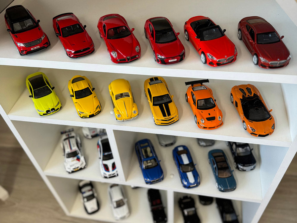 Metalni autić Toyota GR Supra (1:31)