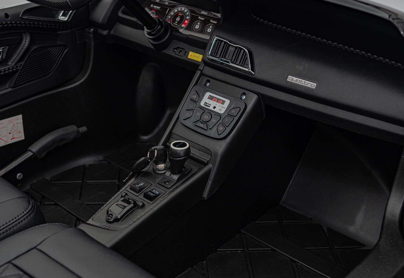 Licencirani auto na akumulator Audi Spyder R8 LIFT STRONG - dvosjed - bijeli