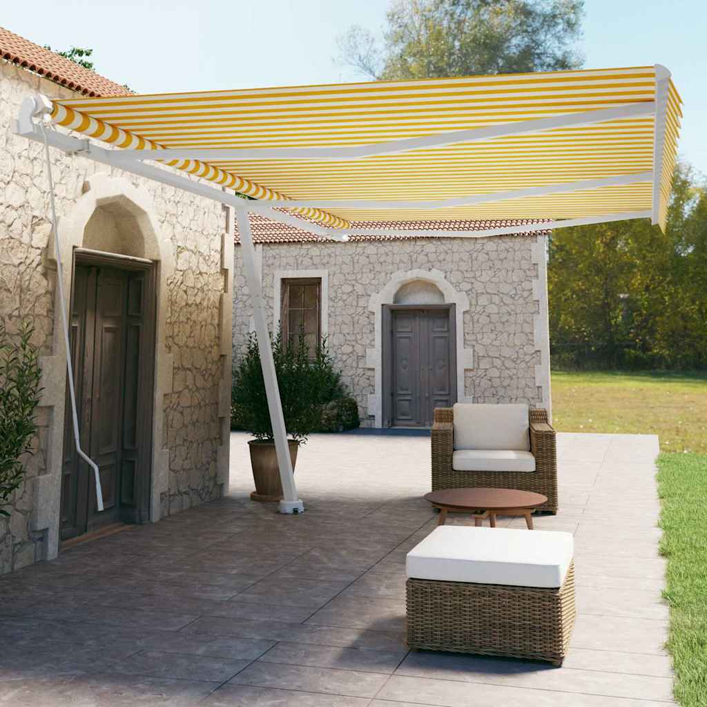 Tenda na ručno uvlačenje sa stupovima