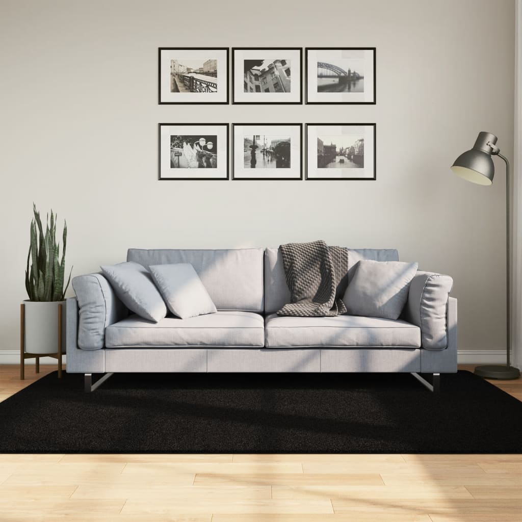 Tepih HUARTE kratkih vlakana mekani i perivi crni 140x200 cm
