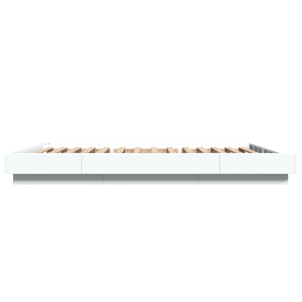 Okvir kreveta s LED svjetlima bijeli 140 x 200 cm drveni
