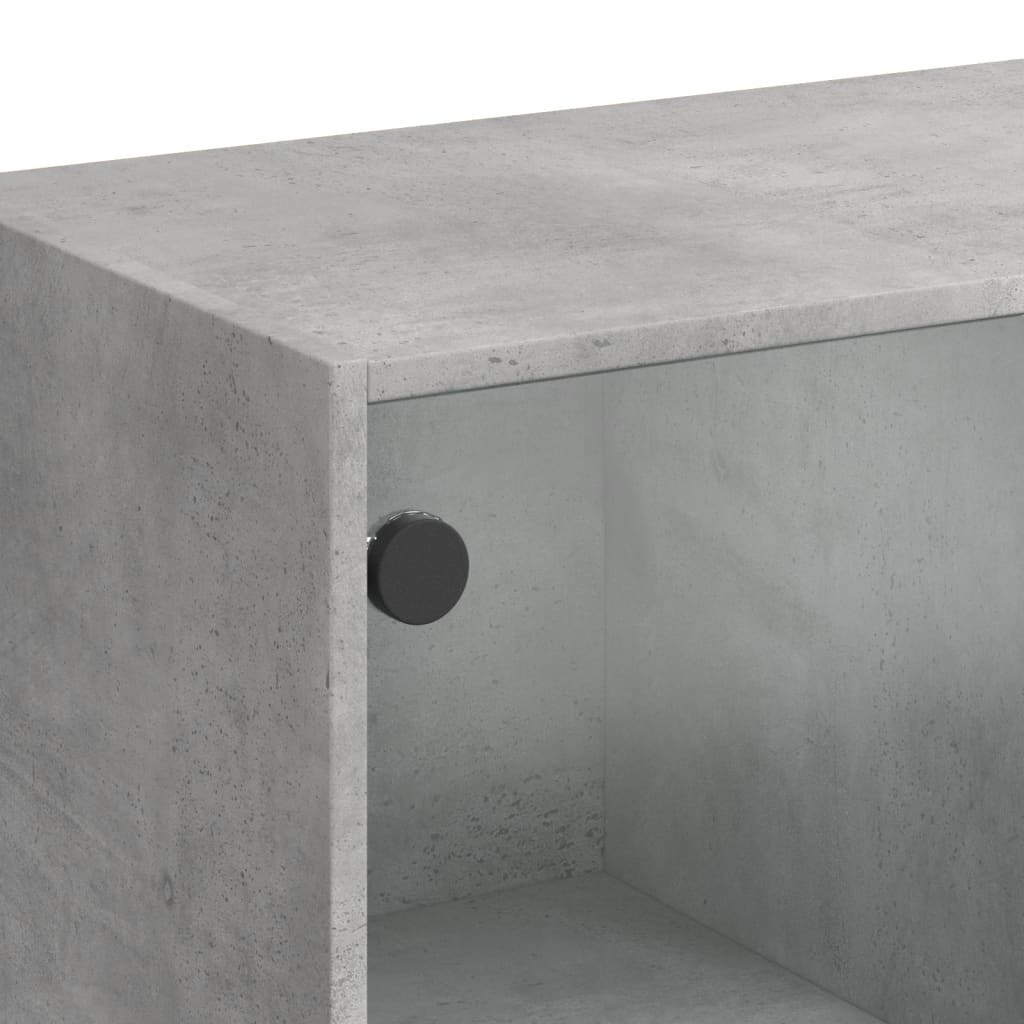 Visoka komoda s vratima 68x37x142 cm konstruirano drvo