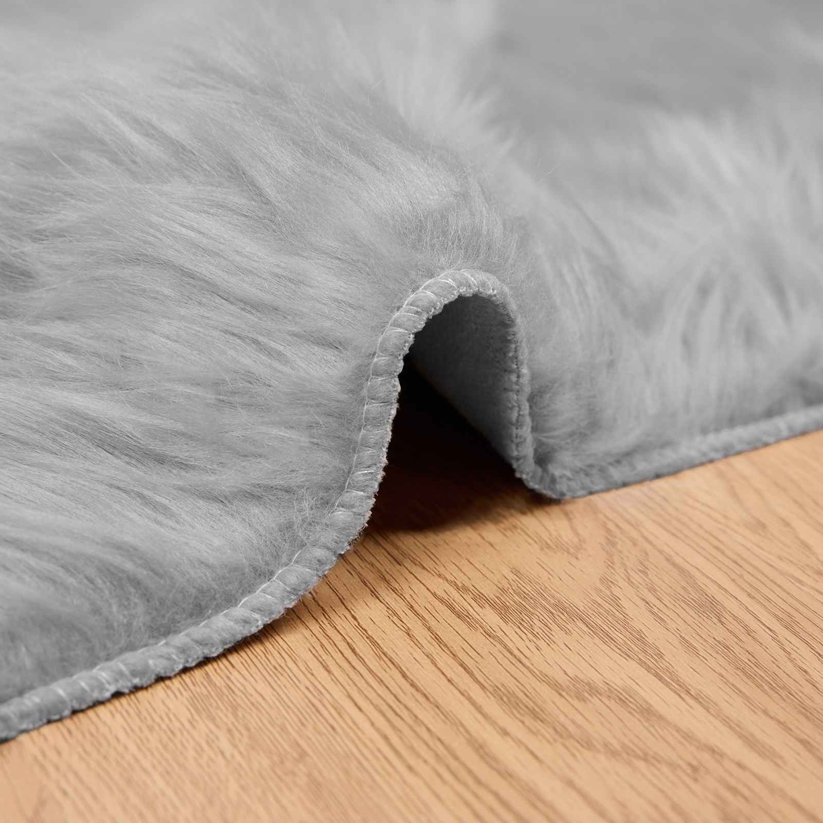 Tepih od umjetne ovčje kože TAFALLA Siva 160 x 230 cm Poliester