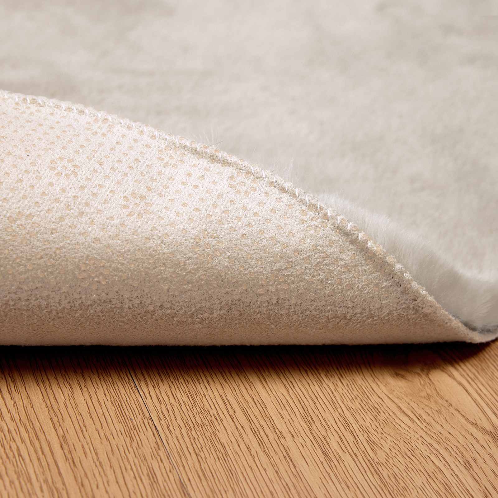 Protuklizni tepih od umjetnog zečjeg krzna OLITE Bež Ø 120 cm